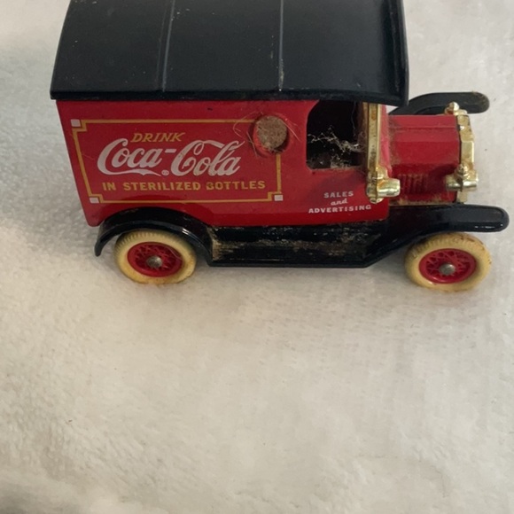 Coca Cola Vintage Red and Black Delivery Truck Toy 1979 - Picture 2 of 6